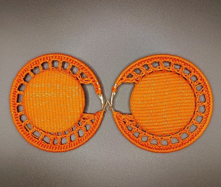 Boucle d'oreilles créole tricotée ORANGINE