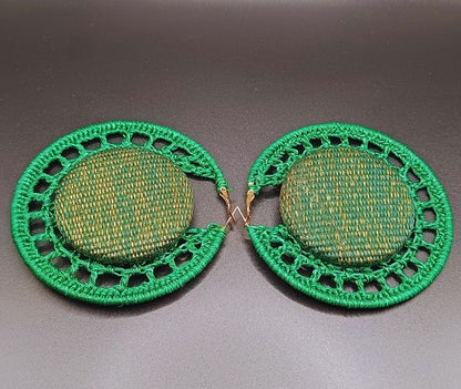 Boucle d'oreilles créole tricotée OR ÉMERAUDE